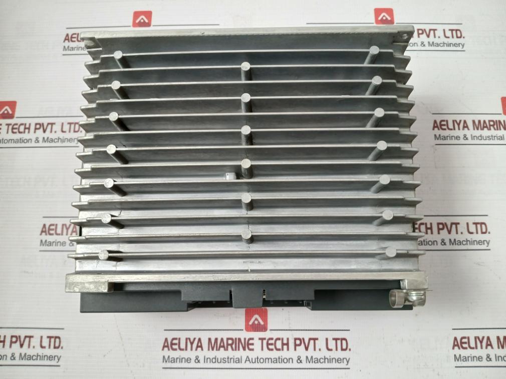 Siemens 1P 6Sl3210-5Cc17-0Ua0 Controlled Power Module Sinamics V60 Cpm60.1, 9.0A