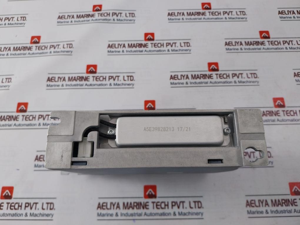 Siemens 1P 6Sl3210-5Hb10-2Uf0 Servo Drive Ip20