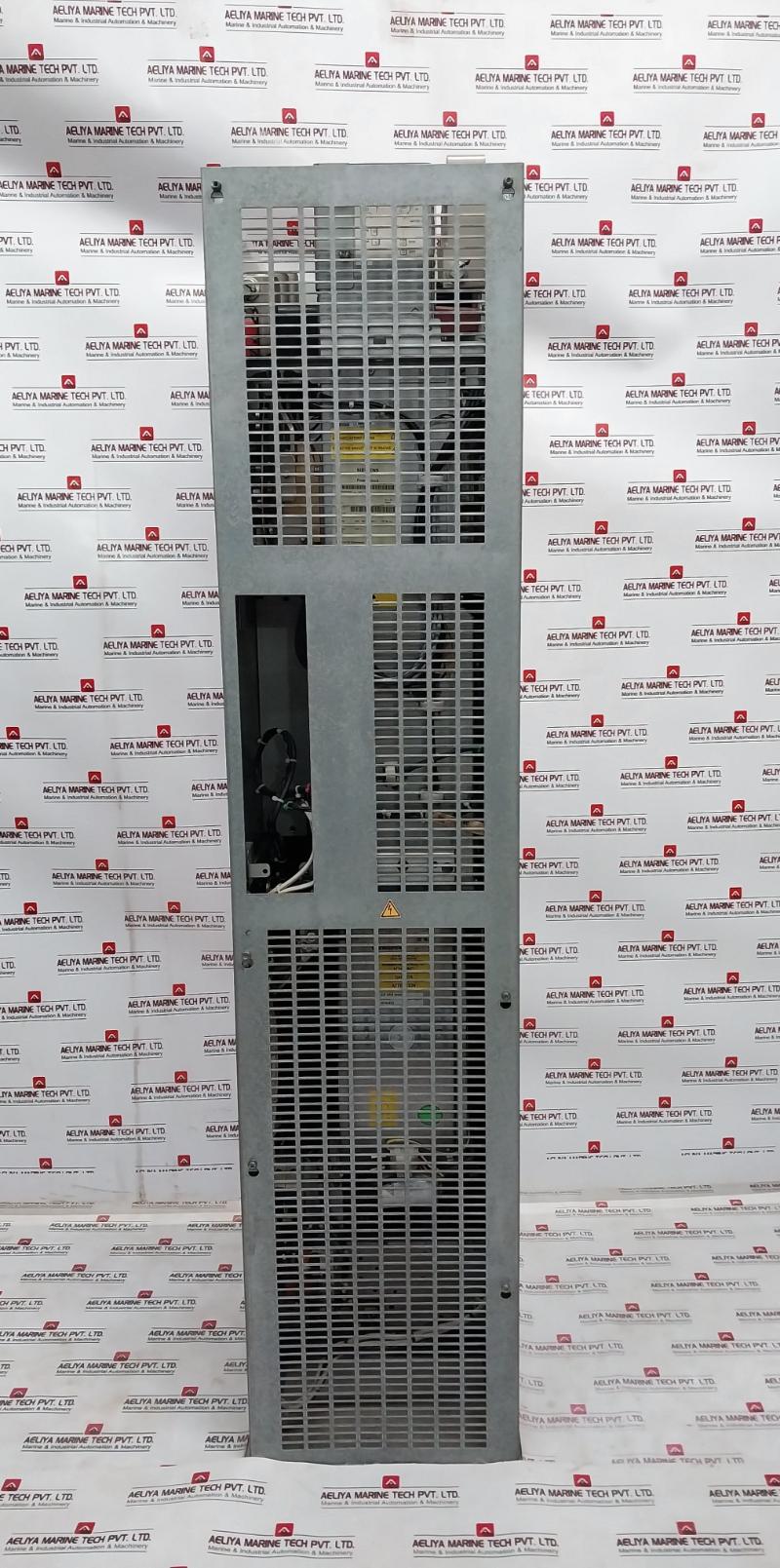 Siemens 1P 6Sl3310-1Te33-8Ab3 Sinamics Converter Power Module 3Ac 380-480V 395A