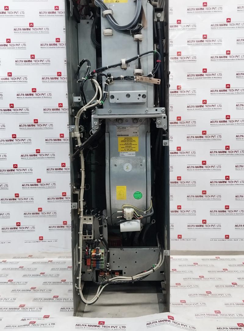 Siemens 1P 6Sl3310-1Te33-8Ab3 Sinamics Converter Power Module 3Ac 380-480V 395A