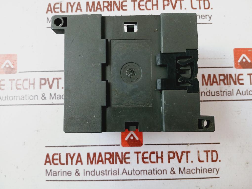 Siemens 221-1Bh32 Digital Input Module Em221 Dc