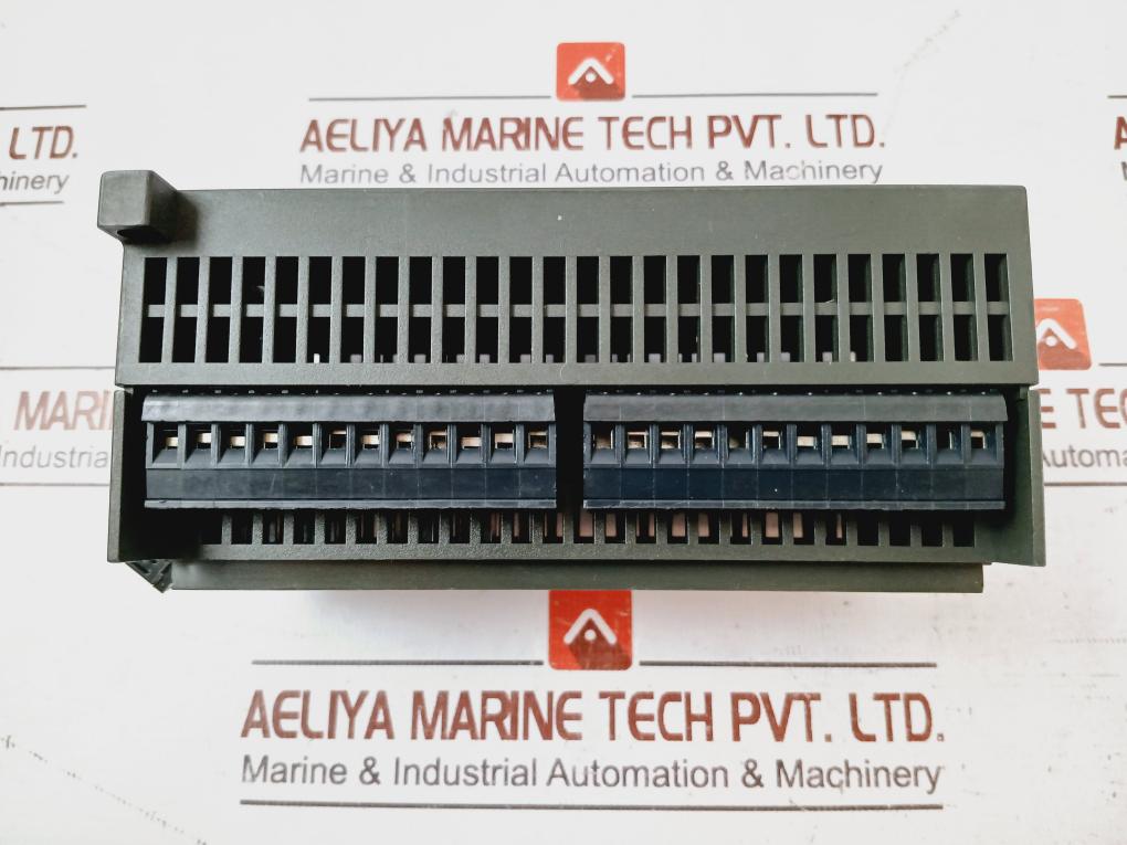 Siemens 223-1Bl22-0Xa0 Expansion Module 15-30 Vdc 21-28 Vdc