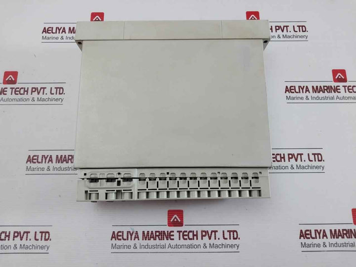 Siemens 240Vac Over Current Protection Relay 7Sj6001-5Ea00-0Da0/Bb