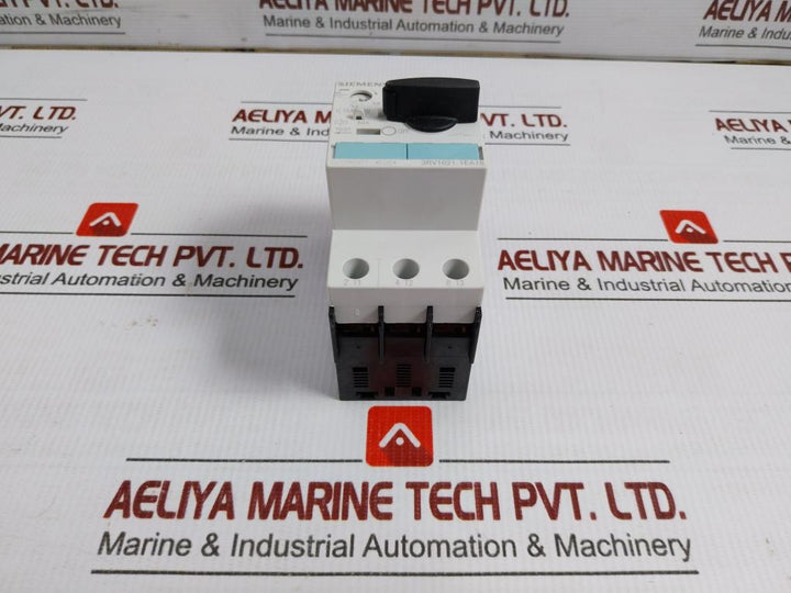 Siemens 2,8-4A Circuit Breaker 3Rv1021-1Ea15