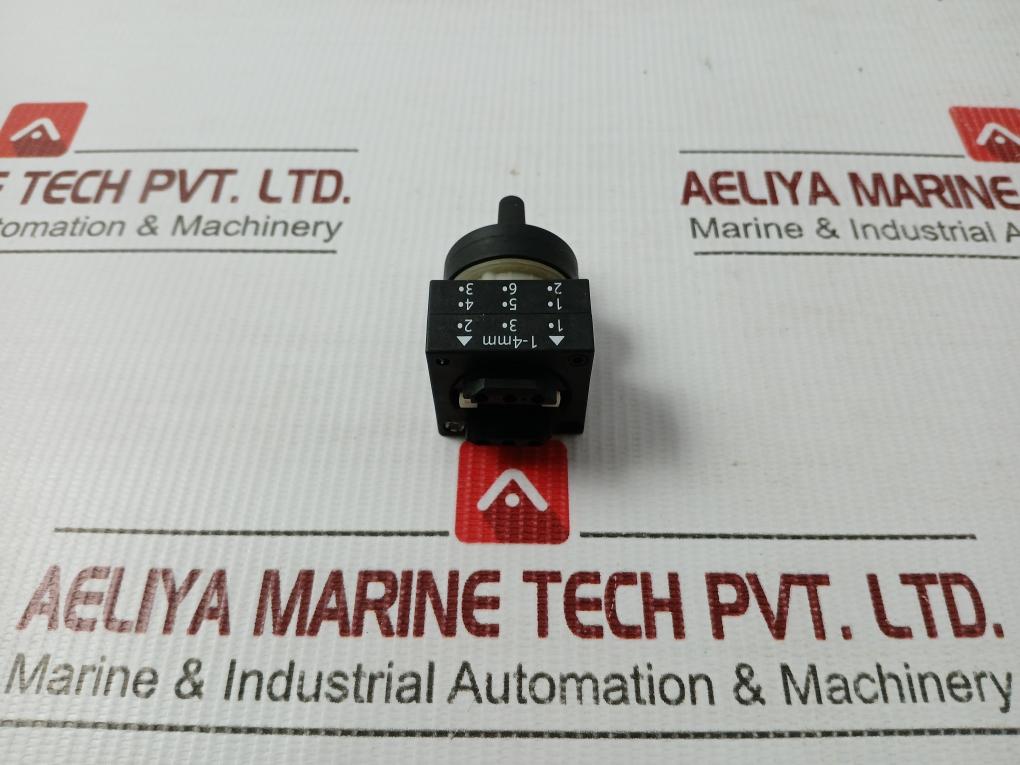Siemens 3-position Selector Switch 22.00 Mm 3Sb3 000-2Da11