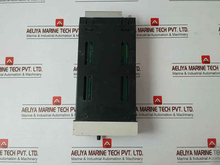 Siemens 353D4F1Nnennnaw Controller I/O Module 24Vdc 25W 50C