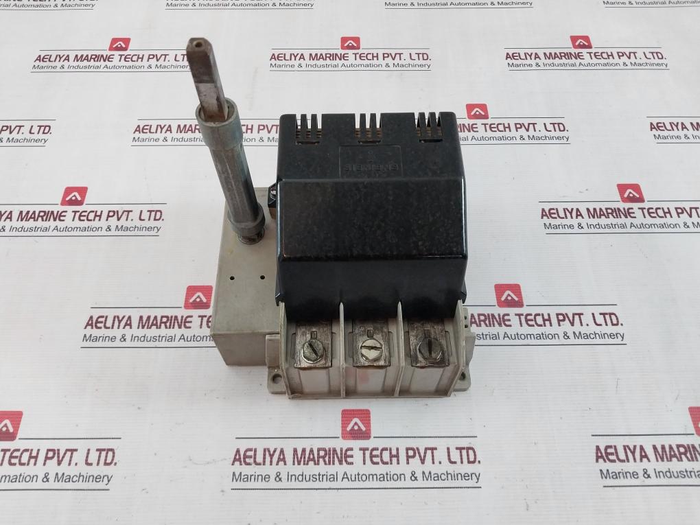 Siemens 3Ke20 Switch Disconnector With Handle 500V 200A 6A4