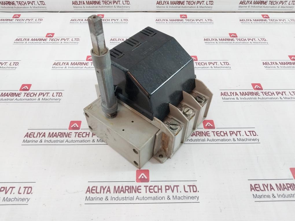 Siemens 3Ke20 Switch Disconnector With Handle 500V 200A 6A4