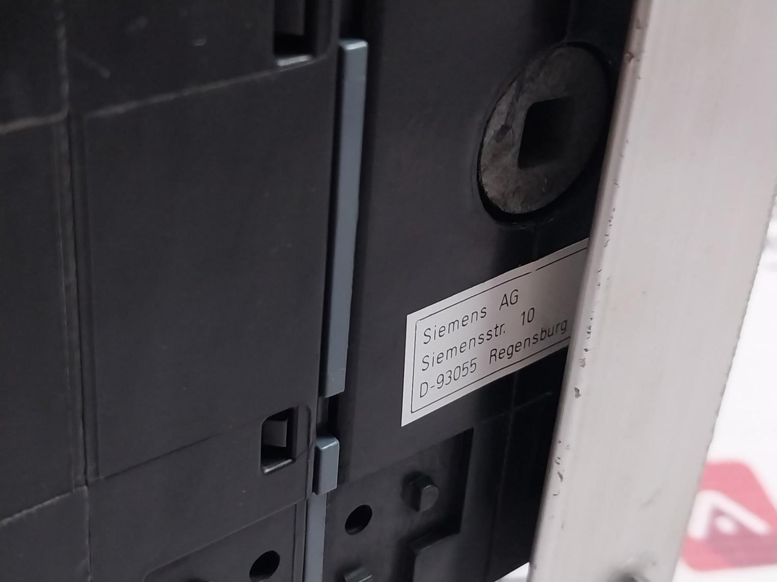 Siemens 3Kf2316-2Lf11 Switch Disconnector With Fuse 160A 12W 690V 50/60Hz 12Kv