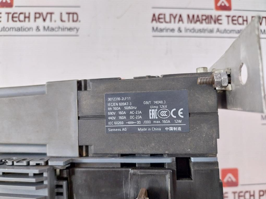Siemens 3Kf2316-2Lf11 Switch Disconnector With Fuse 160A 690V 50/60Hz 12W 12Kv