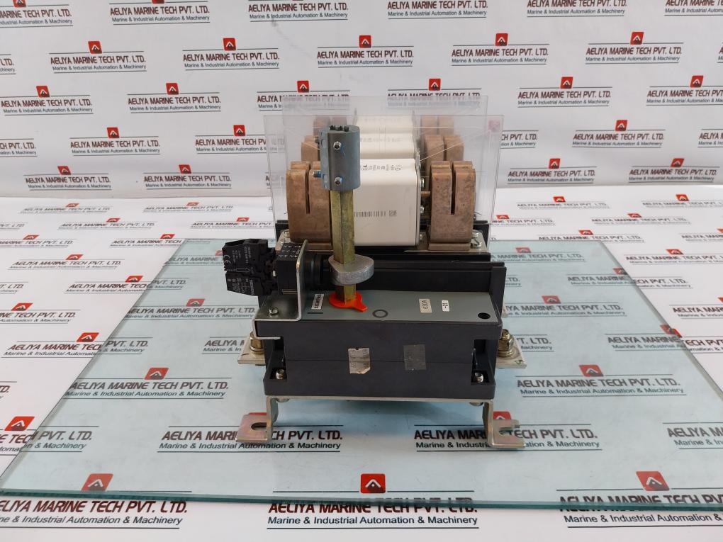 Siemens 3Kl6130-1Ab02 Switch Disconnector With Fuse 1000V 50/60Hz
