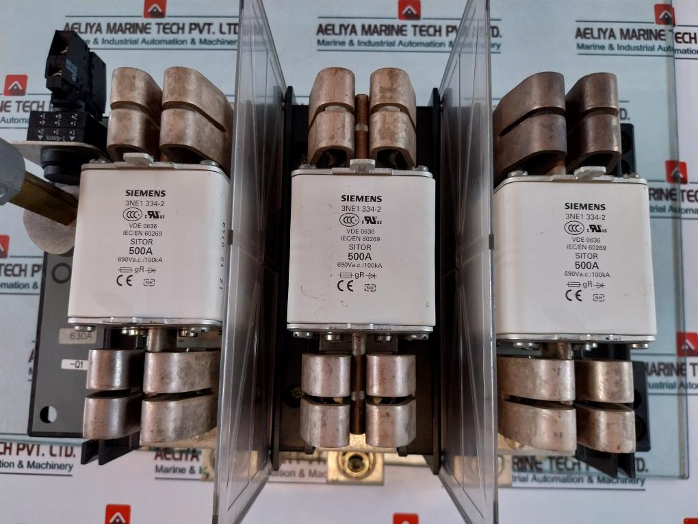Siemens 3Kl6130-1Ab02 Switch Disconnector With Fuse 1000V 50/60Hz