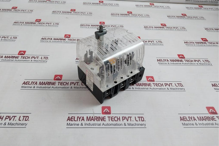 Siemens 3Kl8121-3Ha00 Heavy Duty Switch Disconnector Fuse 50Hz 690V Ac-23A