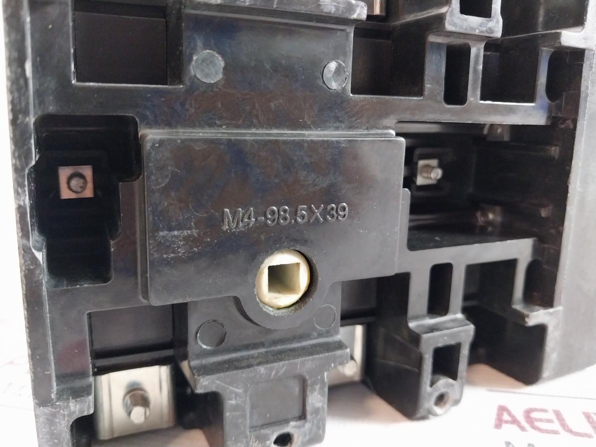 Siemens 3Kl8121-3Ha00 Switch Disconnector Fuse 32A 690V Ac-23A