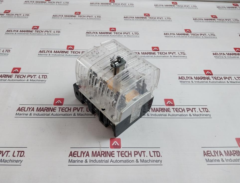 Siemens 3Kl8121-3Ha00 Switch Disconnector Fuse 32A 690V