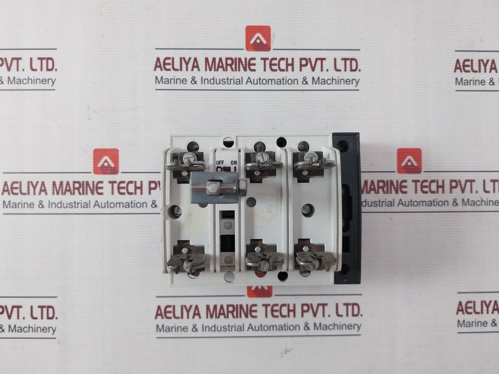 Siemens 3Kl8121-3Ha00 Switch Disconnector Fuse 32A 690V Ac 23A 50Hz