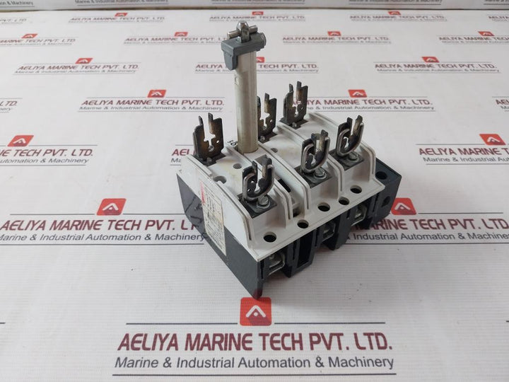 Siemens 3Kl8121-3Ha00 Switch Disconnector Fuse 32A 690V Ac 23A 50Hz
