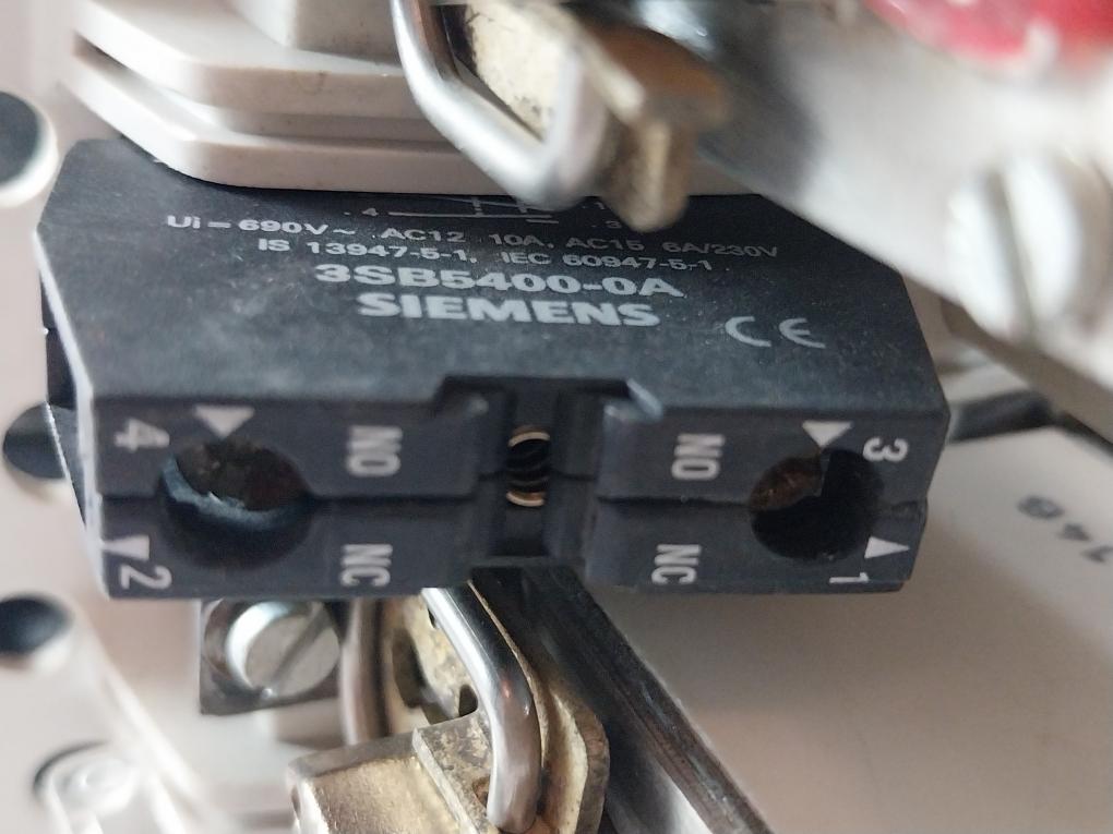 Siemens 3KL8121-3HA00 Switch Disconnector Fuse 50HZ