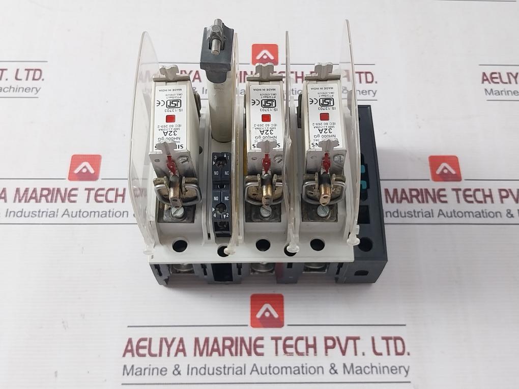 Siemens 3KL8121-3HA00 Switch Disconnector Fuse 50HZ