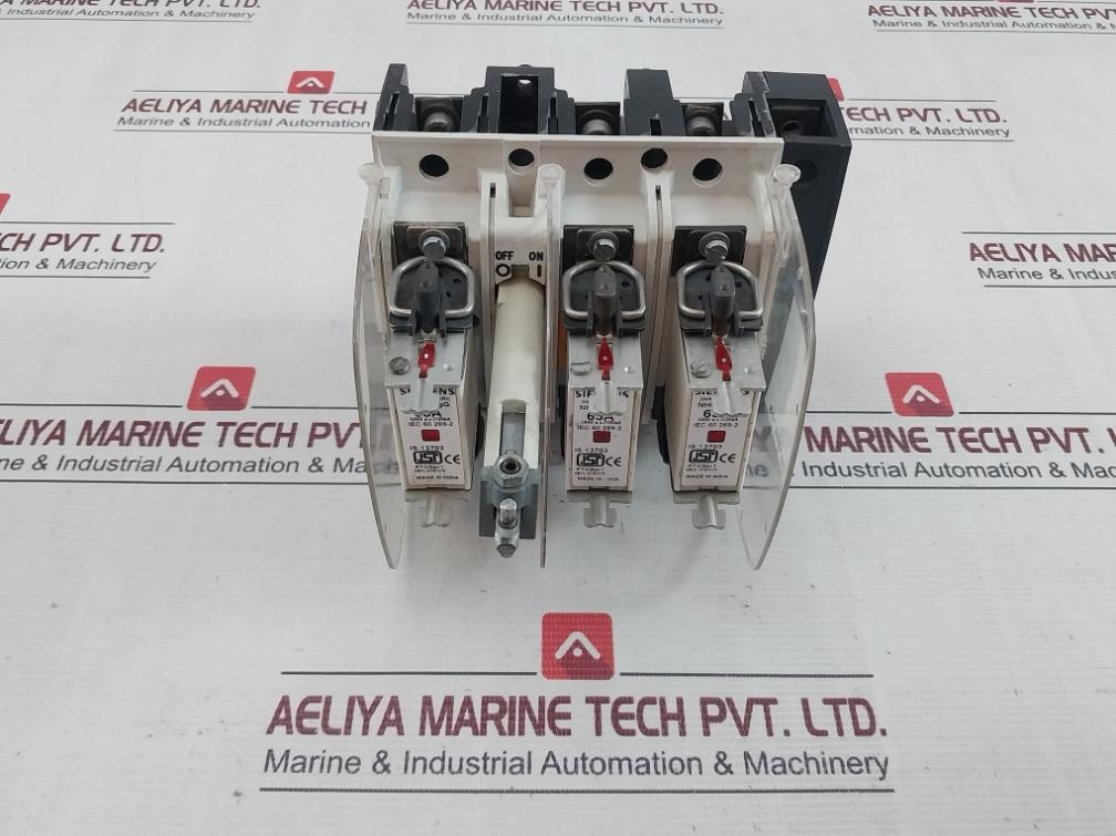 Siemens 3Kl8151-3Ha00 Heavy Duty Switch Disconnector Fuse Ac-23A 50Hz