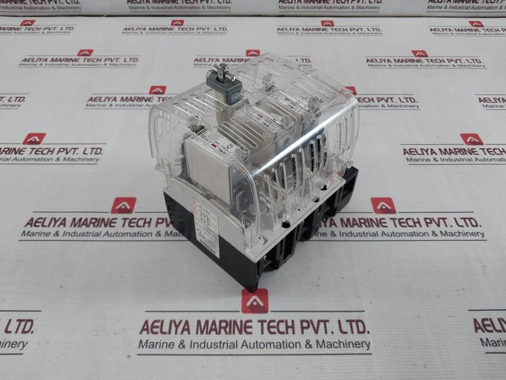 Siemens 3Kl8151-3Ha00 Heavy Duty Switch Disconnector Fuse Ac-23A 50Hz