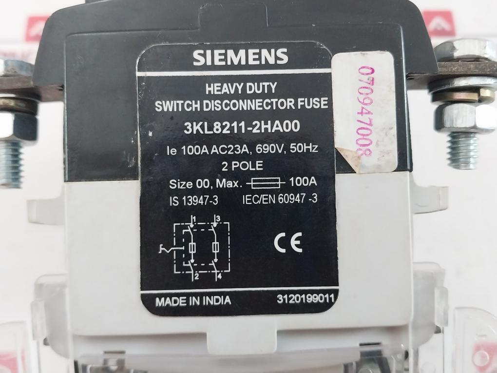 Siemens 3Kl8211-2Ha00 Heavy Duty Switch Disconnector Fuse 2 Pole 500V A.C./120Ka