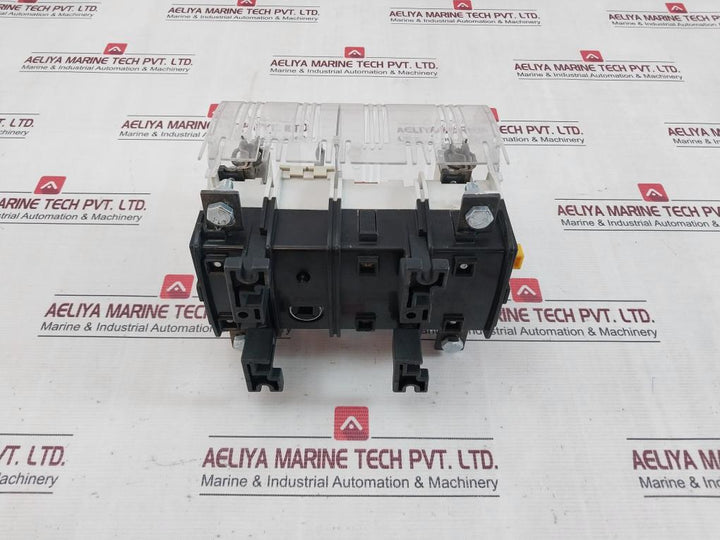 Siemens 3Kl8211-2Ha00 Heavy Duty Switch Disconnector Fuse 2 Pole 500V A.C./120Ka