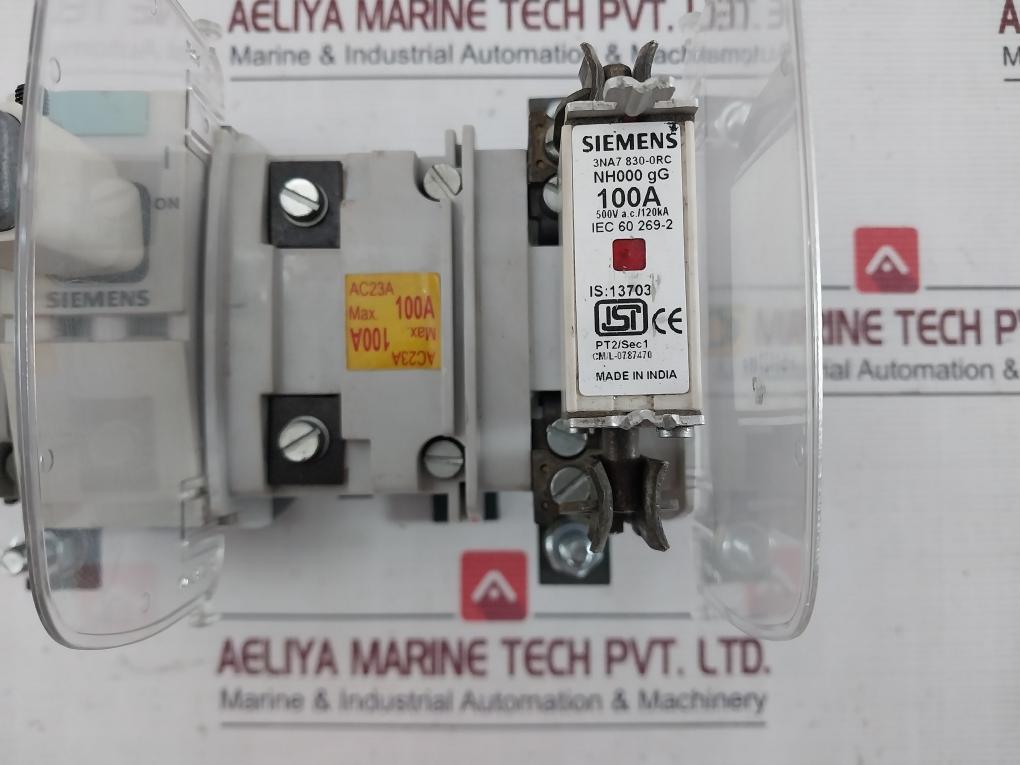 Siemens 3Kl8211-2Ha00 Heavy Duty Switch Disconnector Fuse 2 Pole 500V A.C./120Ka