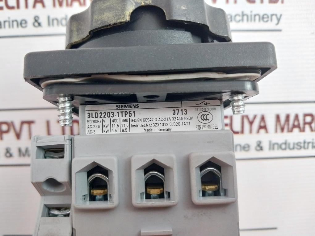 Siemens 3Ld2203-1Tp51 Load Break Switch Gb 14048.3 50Hz