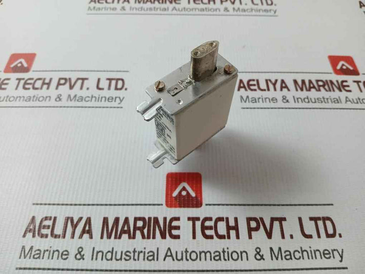 Siemens 3Na3 805-7Y Fuse Nh00 500V 120 Ka 16A