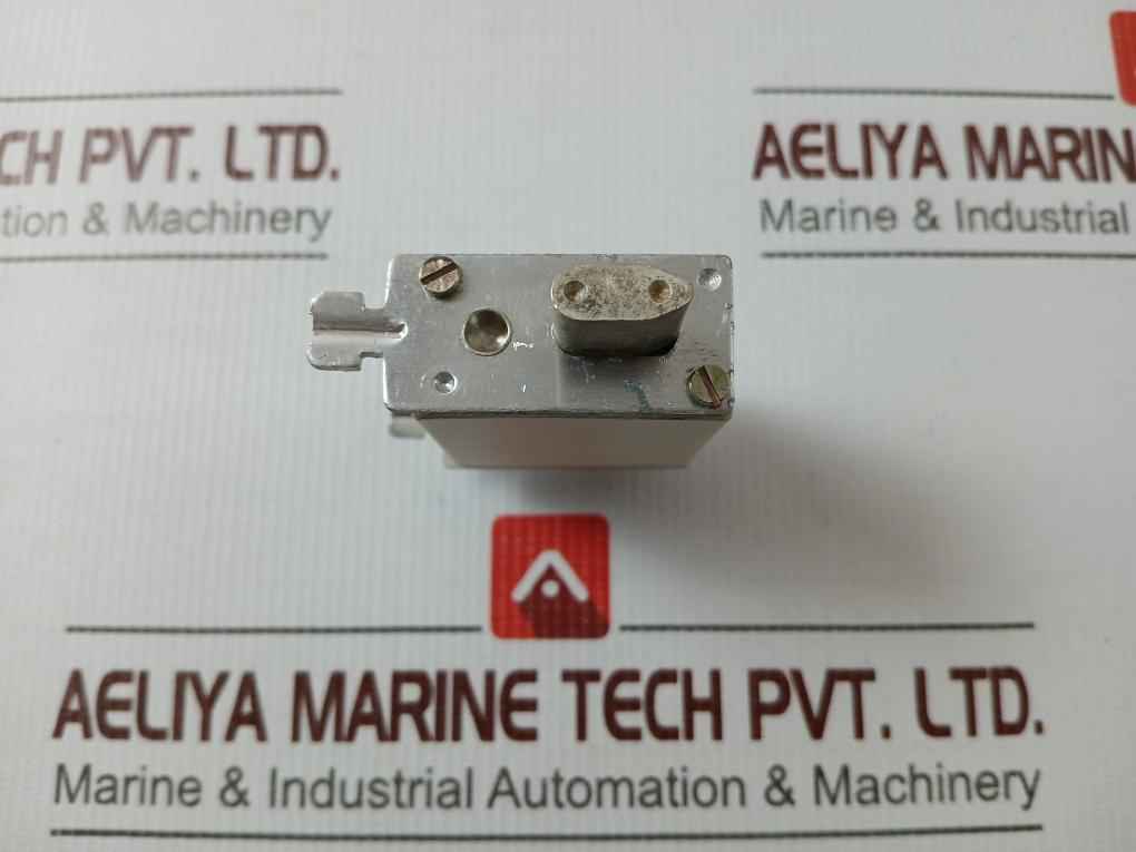 Siemens 3Na3 805-7Y Fuse Nh00 500V 120 Ka 16A