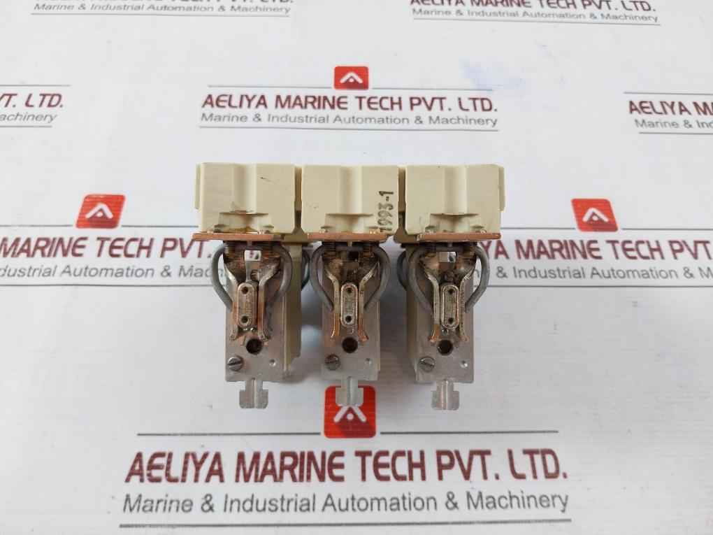 Siemens 3Na3 822 Fuse Holder With Fuses Hrc Ii-misc Ac 600V Ir 100Ka