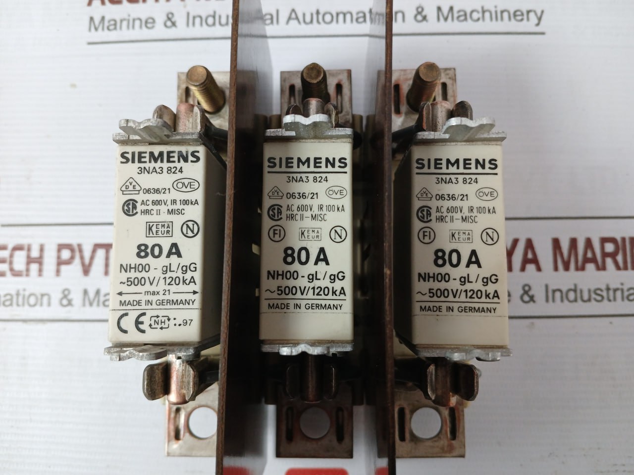 Siemens 3Na3 824 Hrc Fuse Ac 600V, Ir 100 Ka