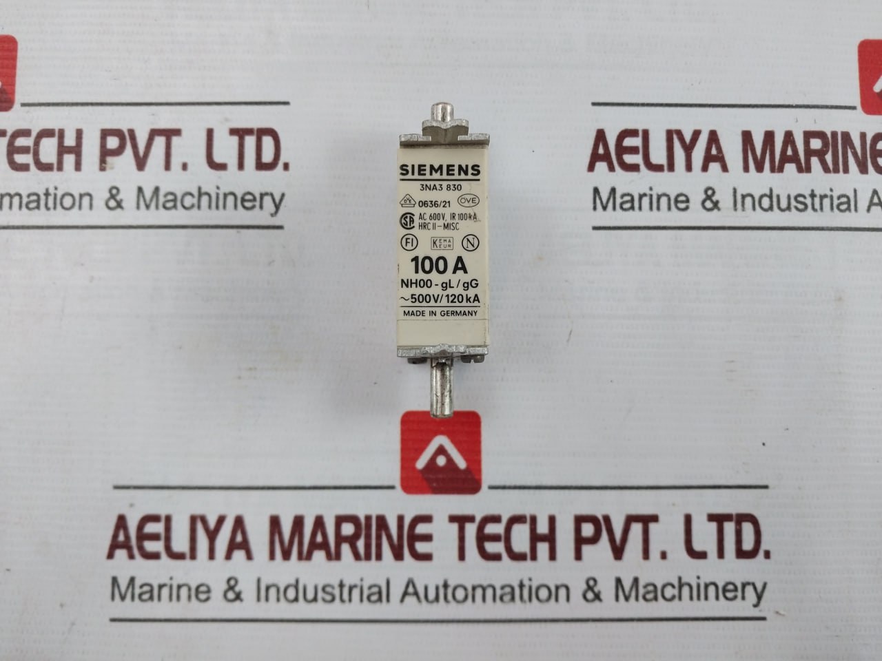 Siemens 3Na3 830 Fuse Link 600V Ac 120Ka