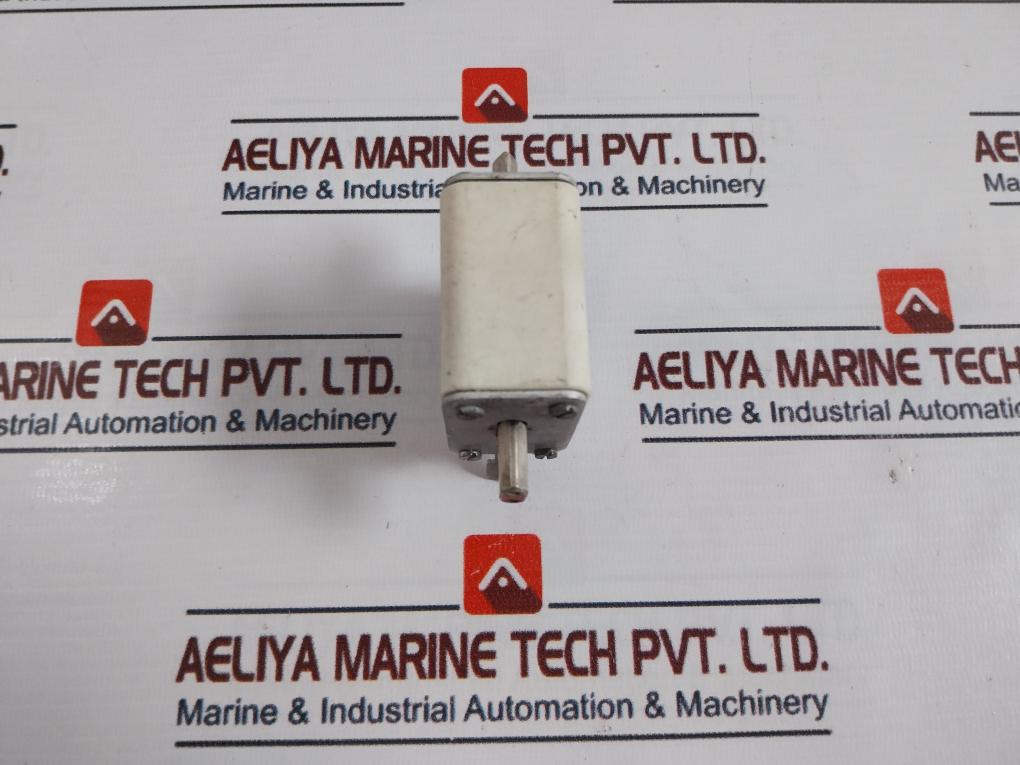 Siemens 3na7 832-0rc Fuse 500v 125a