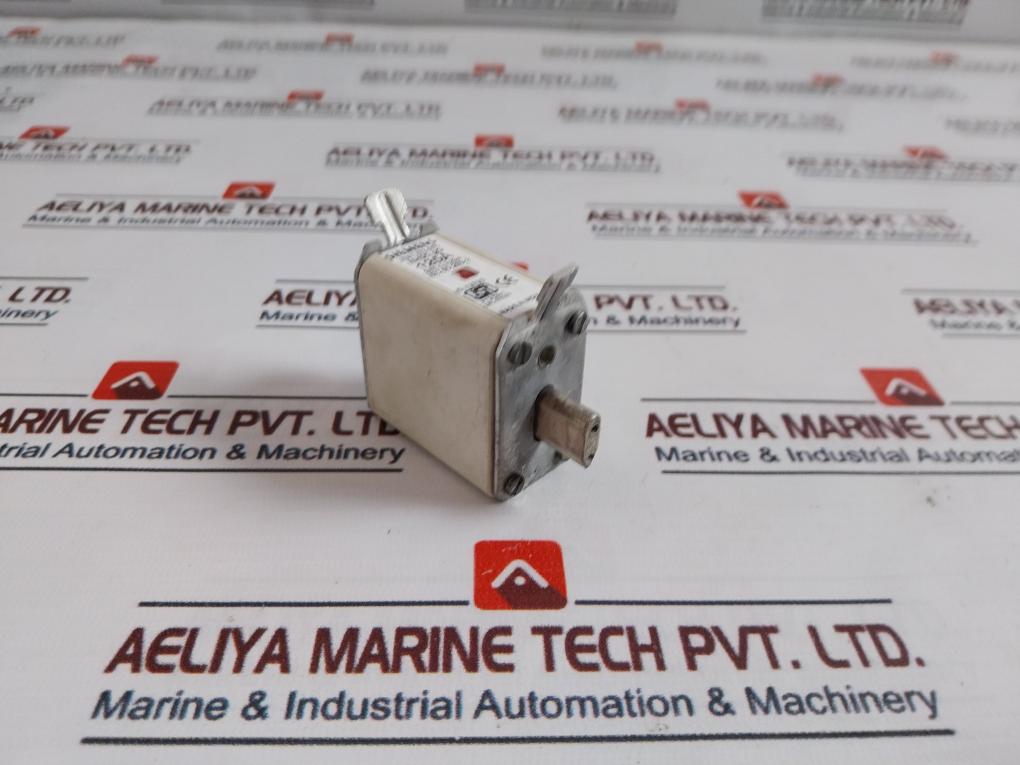 Siemens 3na7 832-0rc Fuse 500v 125a