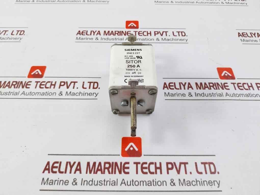 Siemens 3Ne3 227 Sitor Fuse 250A 1000V A.C.