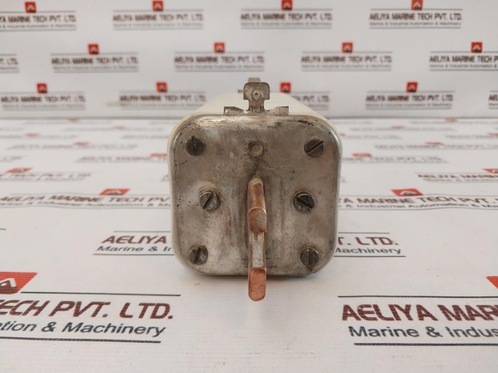 Siemens 3Ne7 636 Fuse 630A 2000V A.C.