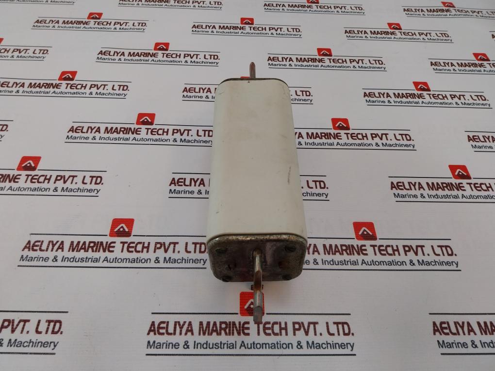 Siemens 3Ne7636 Fuse 630A 2000V 1200V G/ 8909610