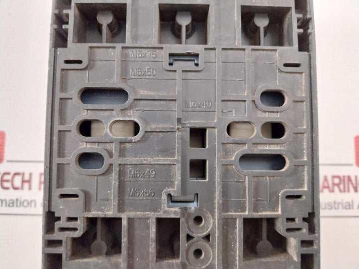 Siemens 3Np1133-1Ca10 Fuse Switch Disconnector Iec/En 60947-3 Ue 50/60Hz 690Vac