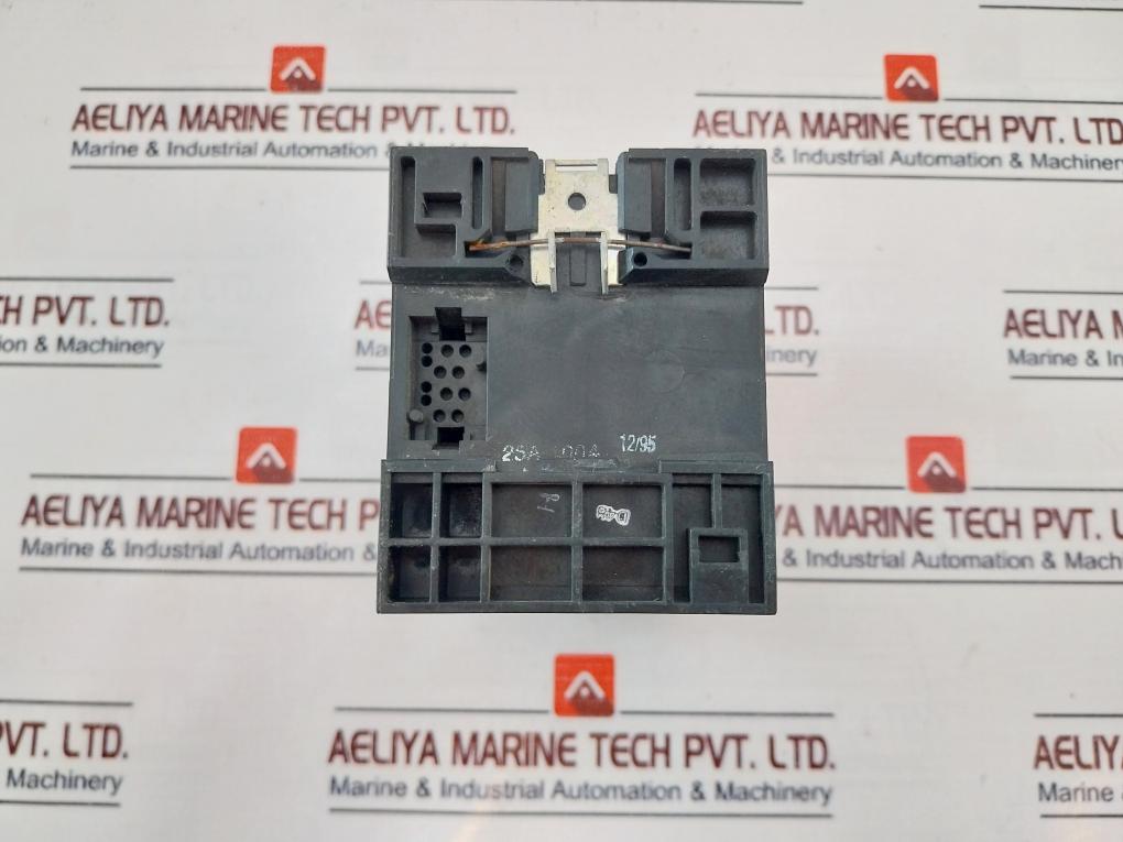 Siemens 3Rb1246-1Eg00 Electronic Overload Relay 690V 50/60Hz 100A
