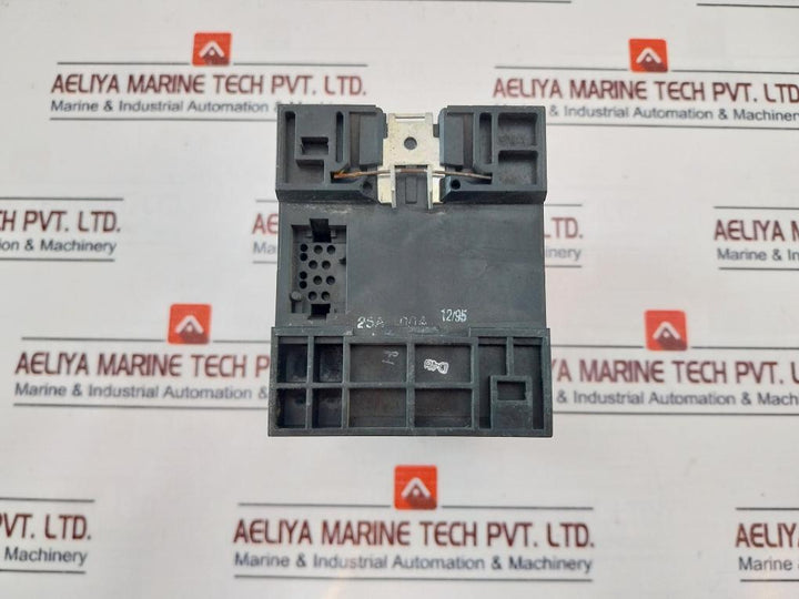 Siemens 3Rb1246-1Eg00 Electronic Overload Relay 690V 50/60Hz 100A