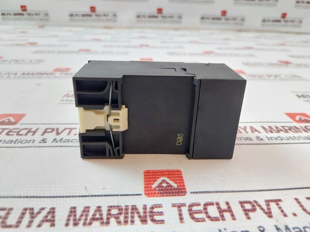 Siemens 3Rb2906-2Bg1 Current Transformer Ip20