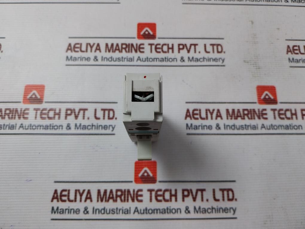 Siemens 3Rf2120-1Aa02 Semiconductor Relay 50/60Hz