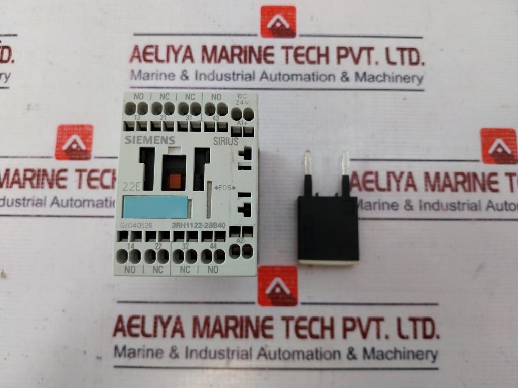 Siemens 3RH1122-2BB40 Contactor Relay 3RT1916-1LM00 690v 10a