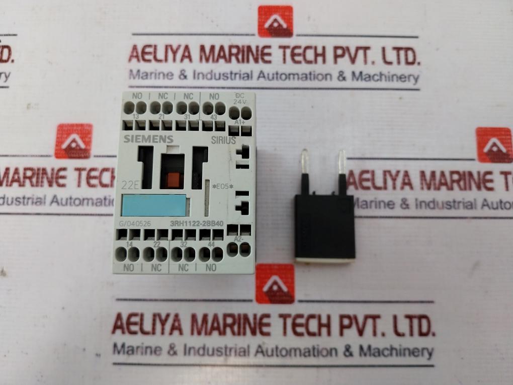 Siemens 3Rh1122-2Bb40 Contactor Relay 3Rt1916-1Lm00 690V 10A 
