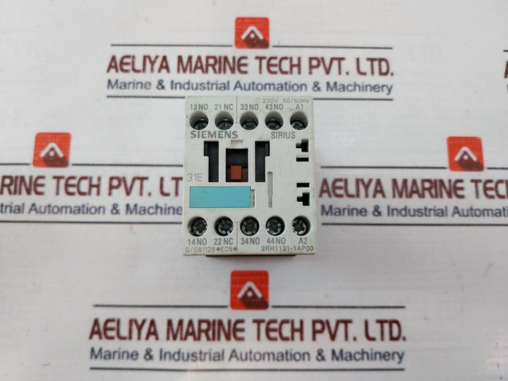 Siemens 3Rh1131-1Ap00 Auxiliary Contactor 230V 50/60Hz