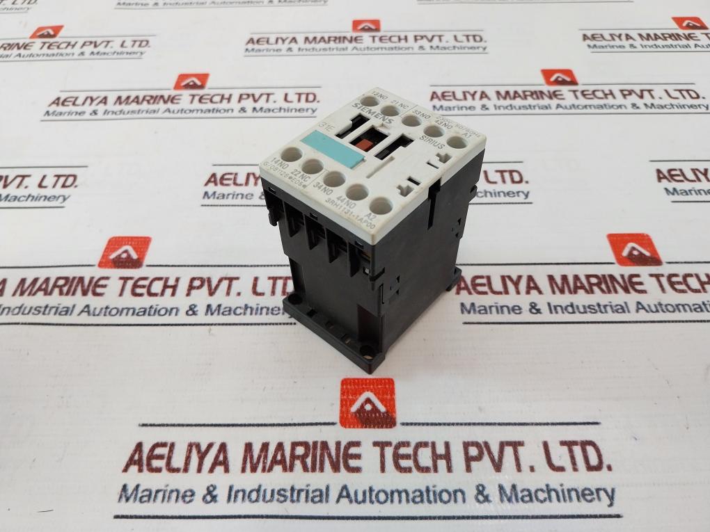 Siemens 3Rh1131-1Ap00 Auxiliary Contactor 230V 50/60Hz