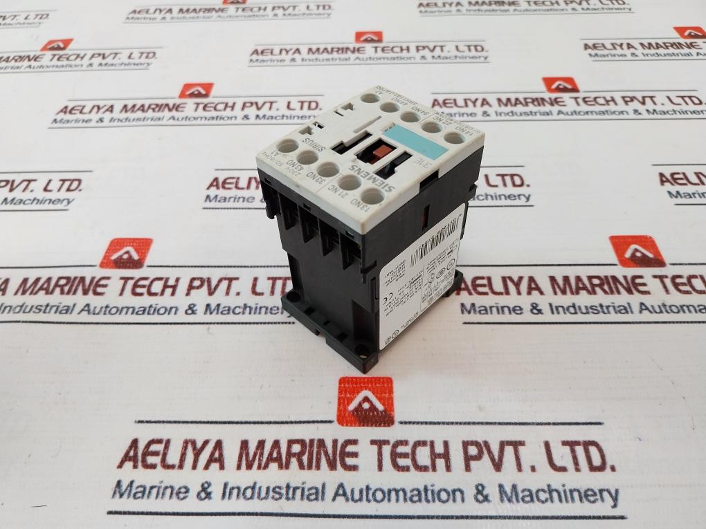 Siemens 3Rh1131-1Ap00 Auxiliary Contactor 230V 50/60Hz