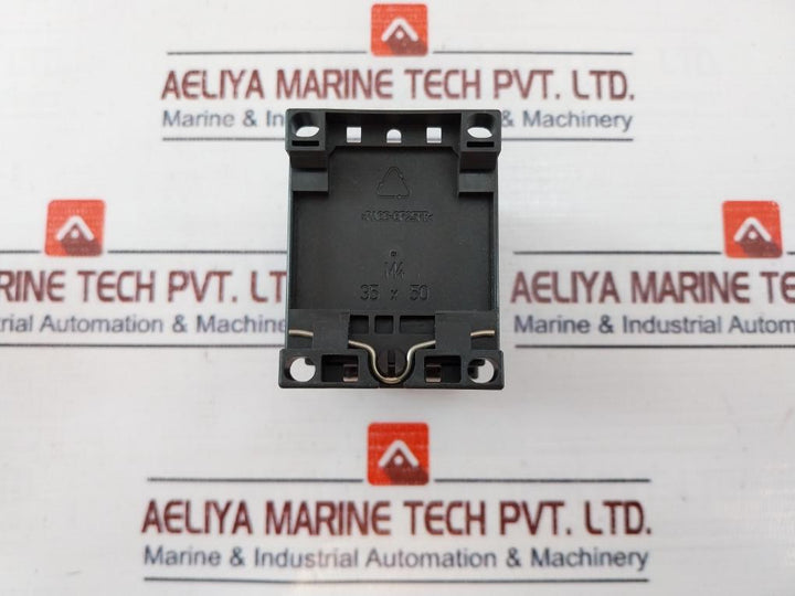 Siemens 3Rh1131-1Ap00 Auxiliary Contactor 230V 50/60Hz